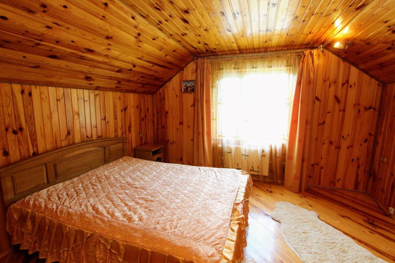 Cottage "Kliverent" Яремче Екстериор снимка